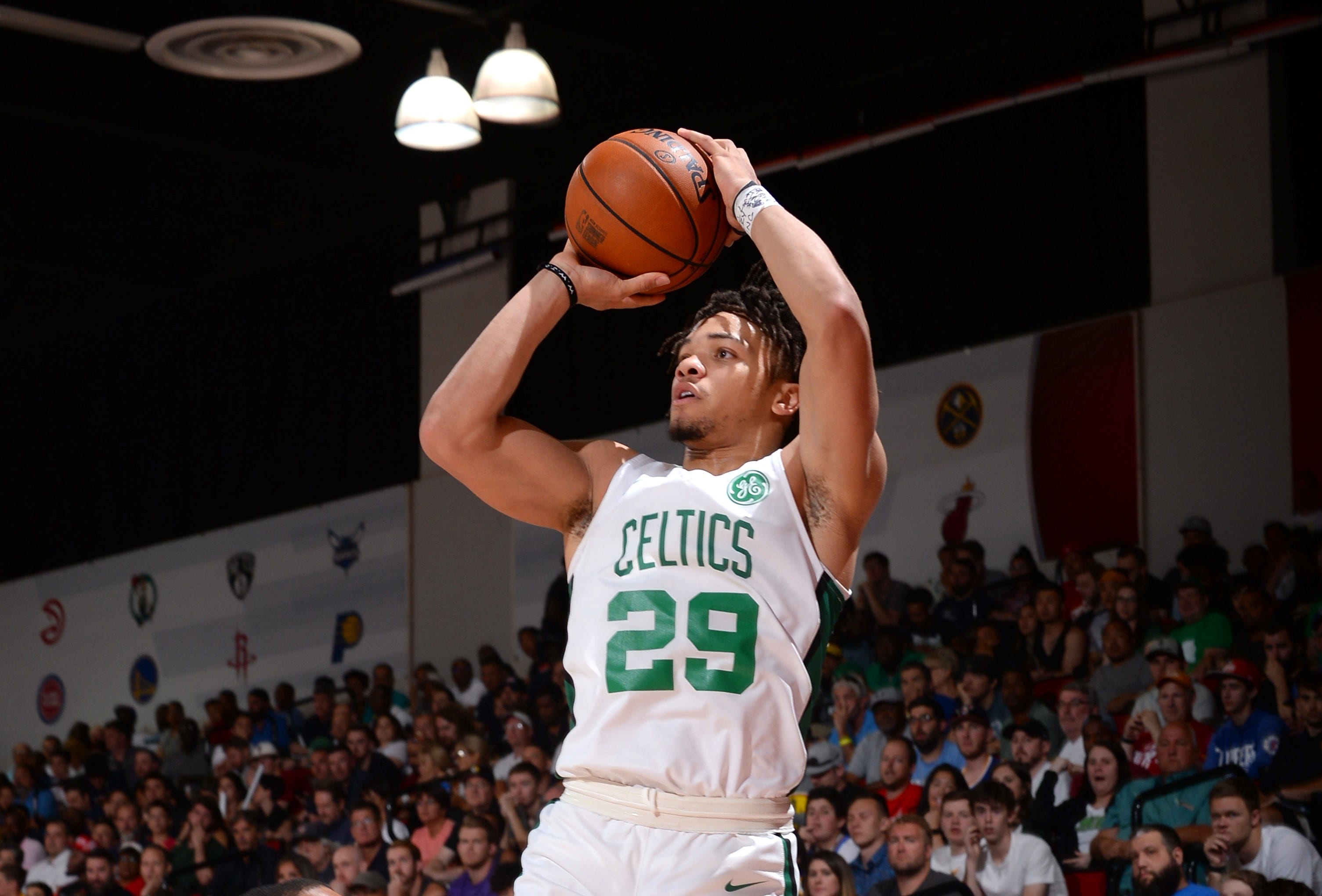 carsen edwards celtics shirt